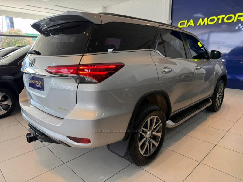 HILUX SW4 2.8 SRX 4X4 16V TURBO INTERCOOLER DIESEL 4P AUTOMÁTICO - 2018 - SãO LEOPOLDO