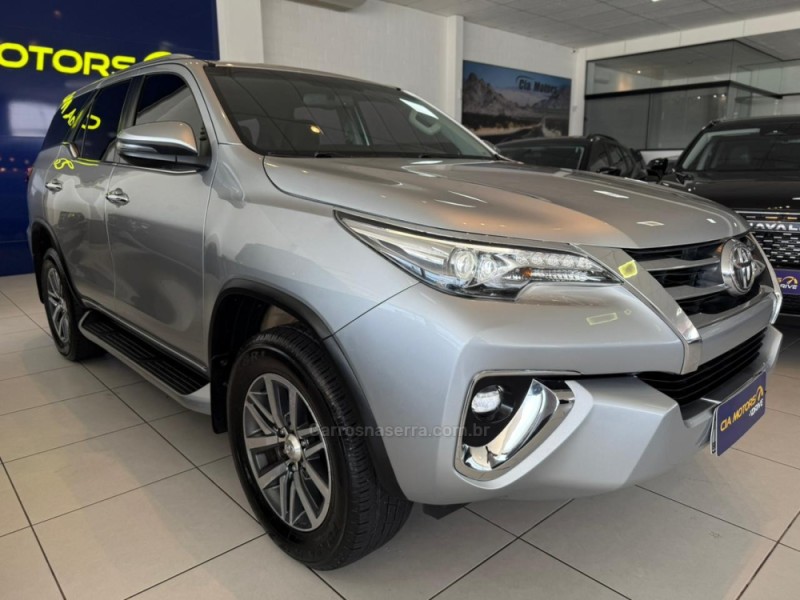 HILUX SW4 2.8 SRX 4X4 16V TURBO INTERCOOLER DIESEL 4P AUTOMÁTICO - 2018 - SãO LEOPOLDO