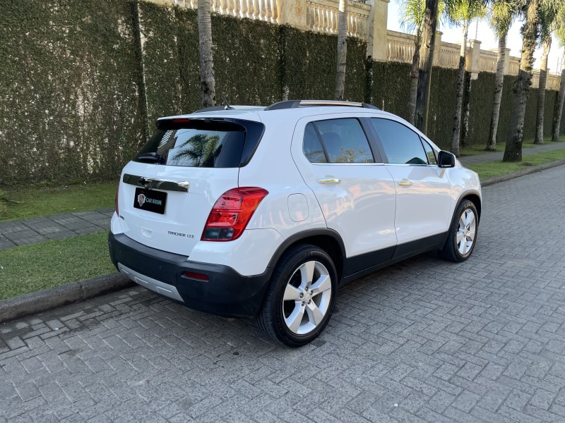 TRACKER 1.8 MPFI LTZ 4X2 16V FLEX 4P AUTOMÁTICO - 2014 - CAXIAS DO SUL