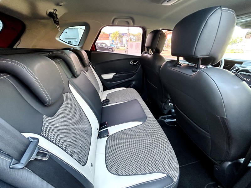 CAPTUR 1.6 16V FLEX INTENSE AUTOMÁTICO - 2019 - NOVO HAMBURGO