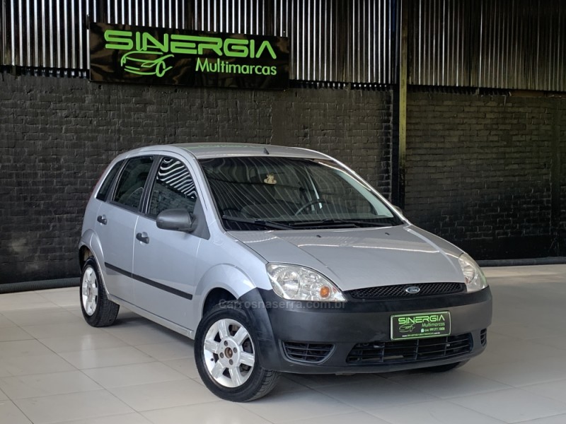FIESTA 1.0 MPI PERSONNALITÉ 8V GASOLINA 4P MANUAL - 2006 - CAXIAS DO SUL