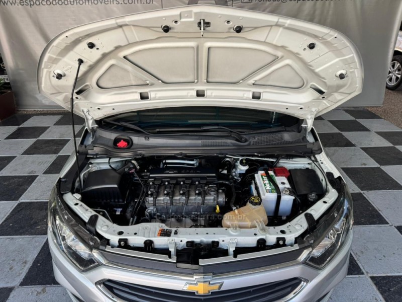 ONIX 1.4 MPFI LTZ 8V FLEX 4P MANUAL - 2017 - NOVA PRATA