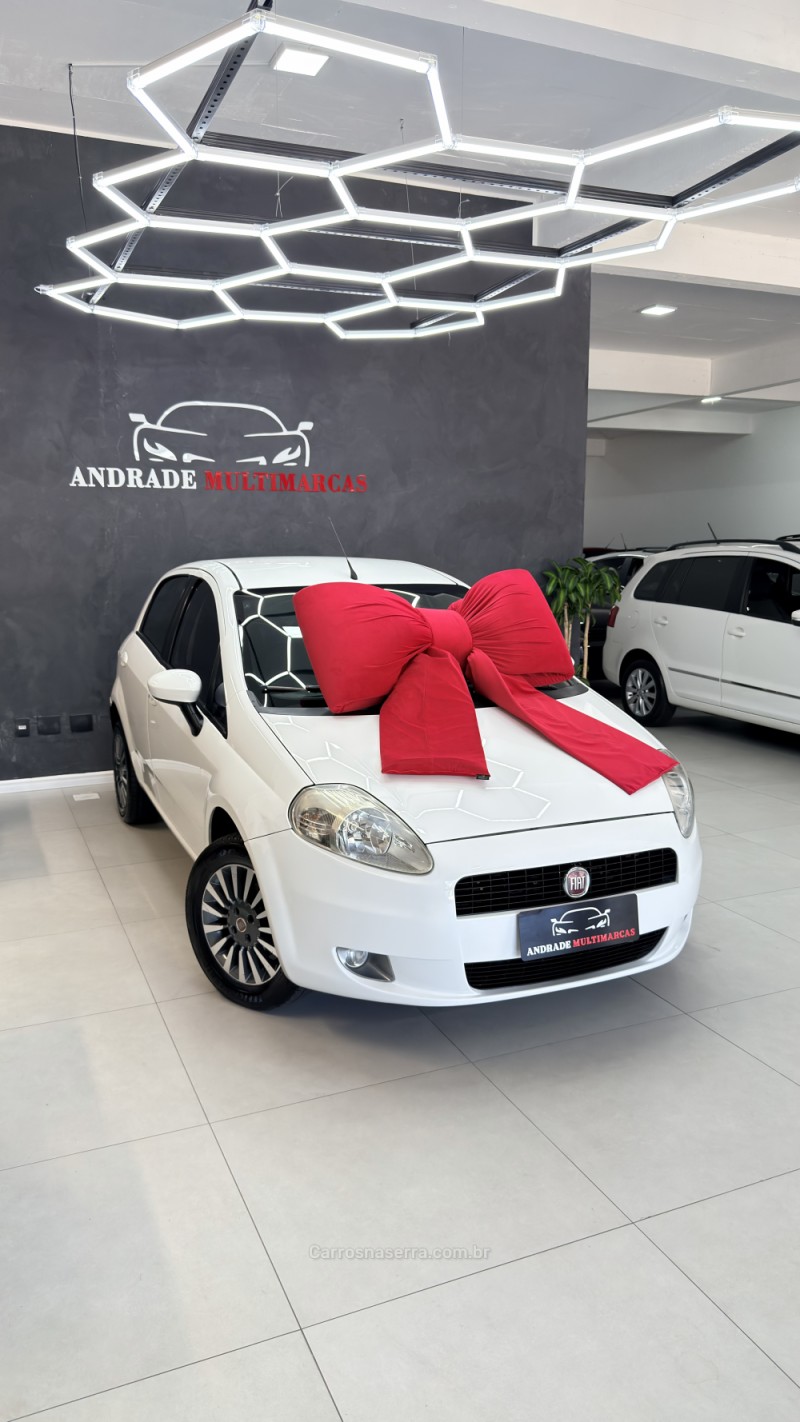 PUNTO 1.4 ELX 8V FLEX 4P MANUAL