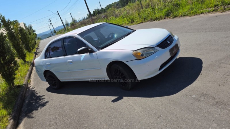 CIVIC 1.7 EX 16V GASOLINA 4P MANUAL - 2003 - CAXIAS DO SUL