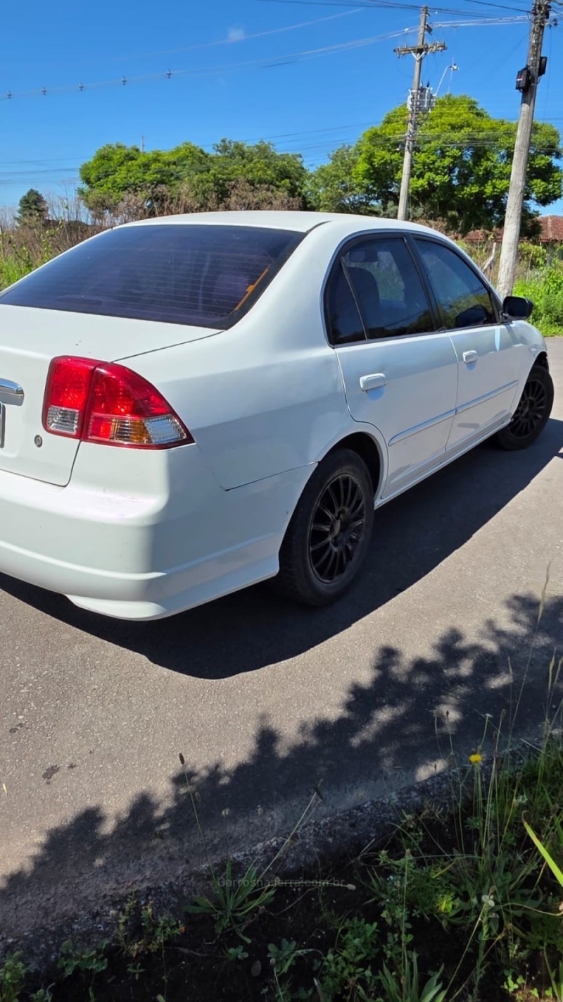 CIVIC 1.7 EX 16V GASOLINA 4P MANUAL - 2003 - CAXIAS DO SUL