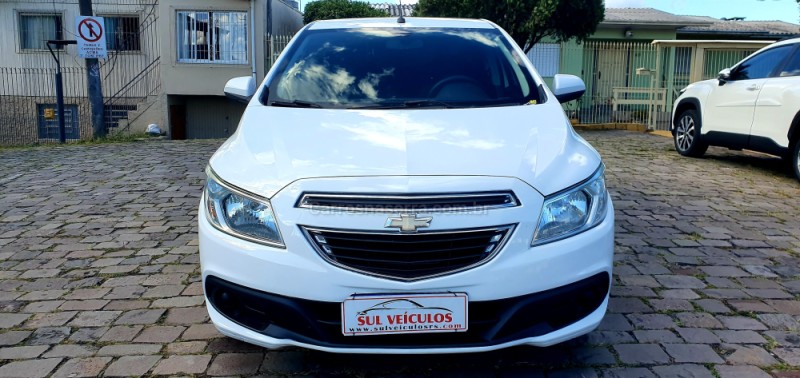 PRISMA 1.0 MPFI LT 8V FLEX 4P MANUAL - 2016 - CAXIAS DO SUL