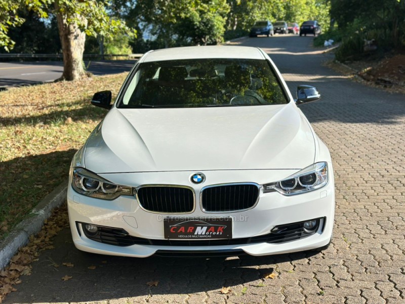 320I 2.0 MODERN 16V TURBO GASOLINA 4P AUTOMÁTICO - 2013 - DOIS IRMãOS