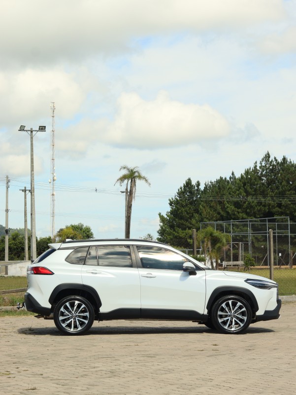 COROLLA 2.0 CROSS XRE 16V FLEX 4P AUTOMÁTICO - 2022 - ANTôNIO PRADO