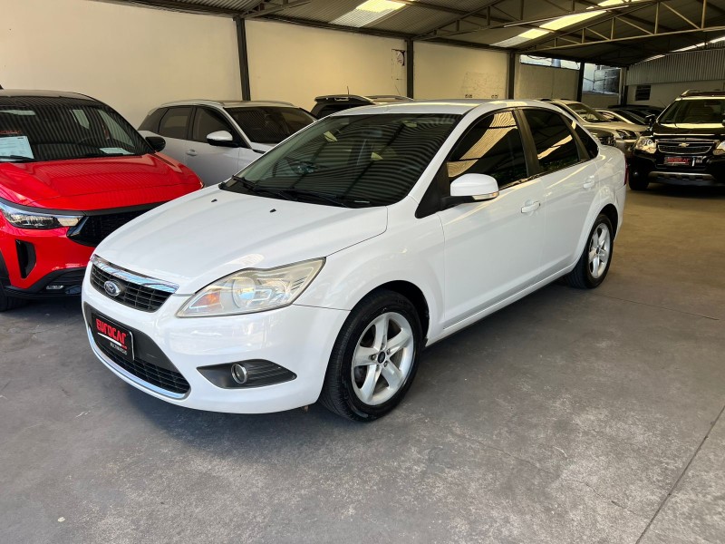 focus 1.6 glx sedan 8v flex 4p manual 2011 caxias do sul