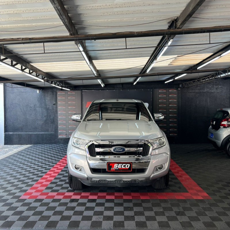 RANGER 2.5 XLT 4X2 CD 16V FLEX 4P MANUAL - 2018 - PASSO FUNDO