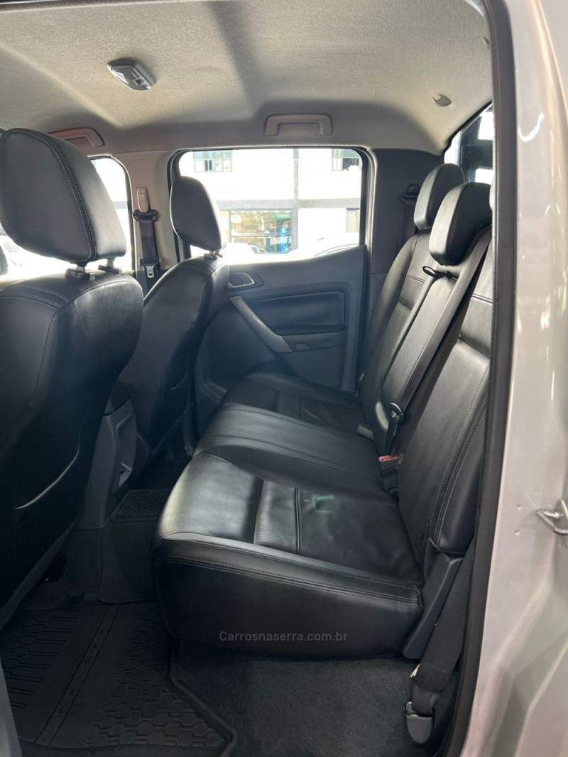 RANGER 2.5 XLT 4X2 CD 16V FLEX 4P MANUAL - 2018 - PASSO FUNDO