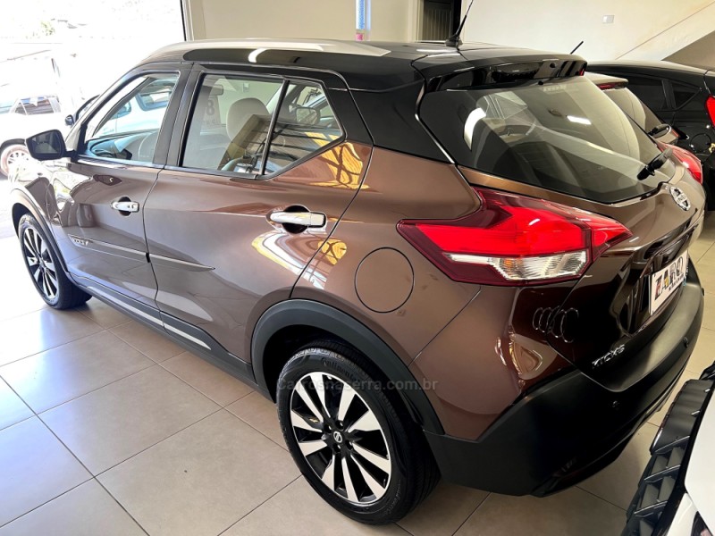 KICKS 1.6 16V FLEX SL 4P XTRONIC - 2018 - CARLOS BARBOSA