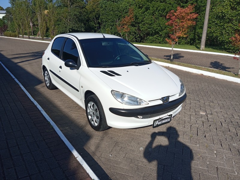 206 1.4 SENSATION 8V FLEX 4P MANUAL - 2008 - CAXIAS DO SUL