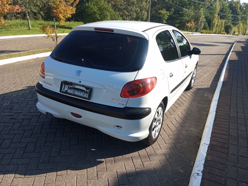 206 1.4 SENSATION 8V FLEX 4P MANUAL - 2008 - CAXIAS DO SUL