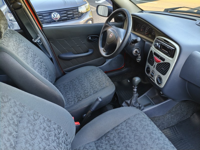 SIENA 1.0 MPI FIRE 8V FLEX 4P MANUAL - 2010 - BOM PRINCíPIO