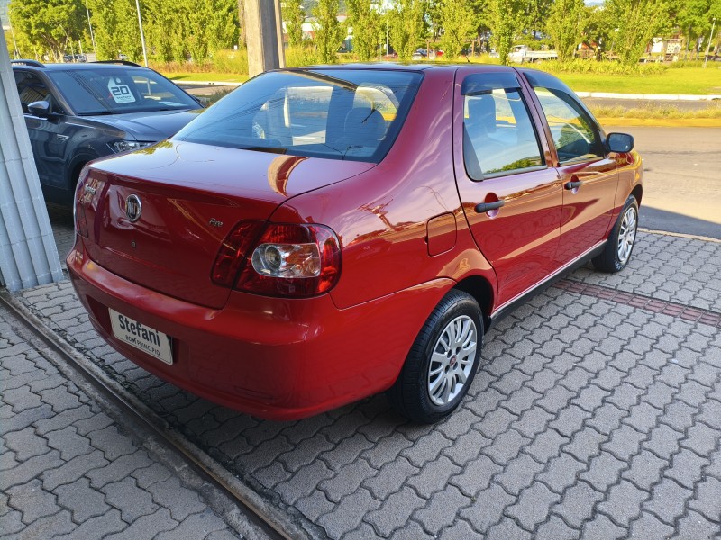 SIENA 1.0 MPI FIRE 8V FLEX 4P MANUAL - 2010 - BOM PRINCíPIO