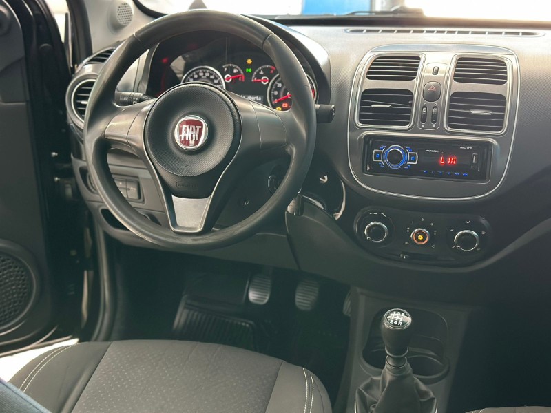 GRAND SIENA 1.0 ATTRACTIVE 8V FLEX 4P MANUAL - 2018 - CAXIAS DO SUL