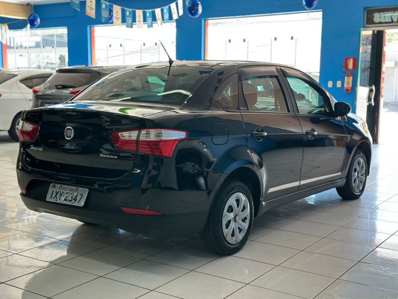 GRAND SIENA 1.0 ATTRACTIVE 8V FLEX 4P MANUAL - 2018 - CAXIAS DO SUL