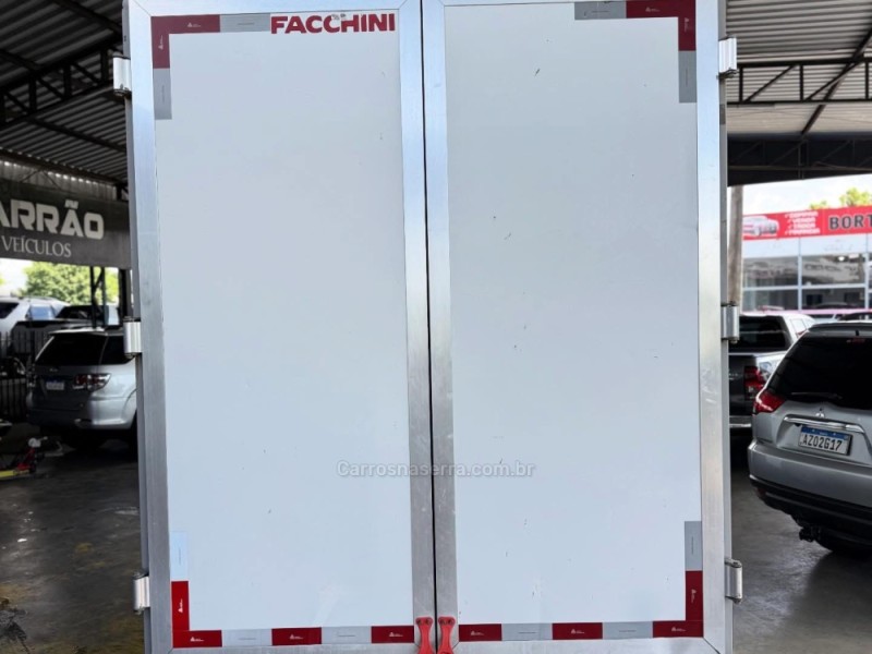 BONGO 2.5 K-2500 4X2 CS TURBO DIESEL 2P MANUAL - 2016 - PAROBé