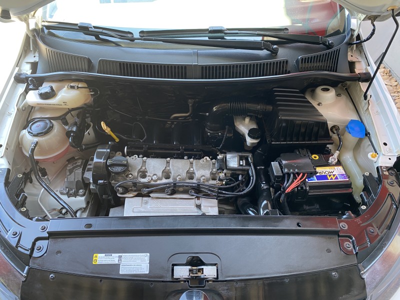 FOX 1.6 MSI XTREME 8V FLEX 4P MANUAL - 2018 - CARLOS BARBOSA