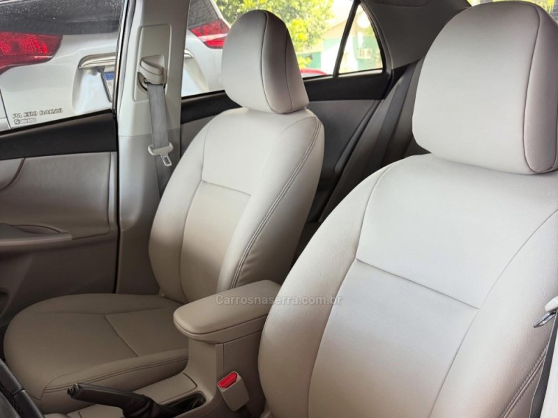 COROLLA 2.0 XEI 16V FLEX 4P AUTOMÁTICO - 2013 - PAROBé