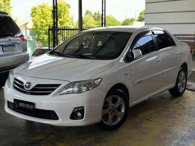 COROLLA 2.0 XEI 16V FLEX 4P AUTOMÁTICO - 2013 - PAROBé