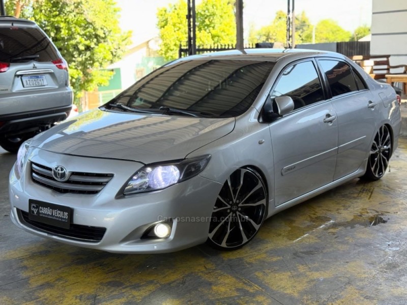 COROLLA 1.8 GLI 16V FLEX 4P AUTOMÁTICO - 2010 - PAROBé