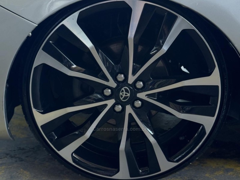 COROLLA 1.8 GLI 16V FLEX 4P AUTOMÁTICO - 2010 - PAROBé