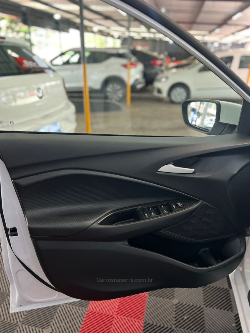 ONIX 1.0	LTZ PLUS 12V TURBO FLEX 4P AUTOMÁTICO - 2024 - PASSO FUNDO