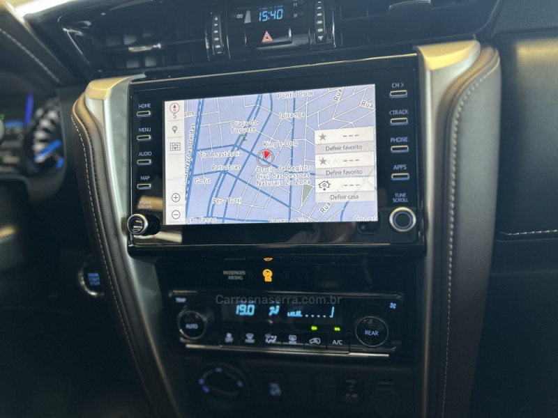 HILUX SW4 2.8 4X4 SRX PLATINUM TURBO DIESEL 4P AUTOMÁTICO - 2020 - NOVO HAMBURGO