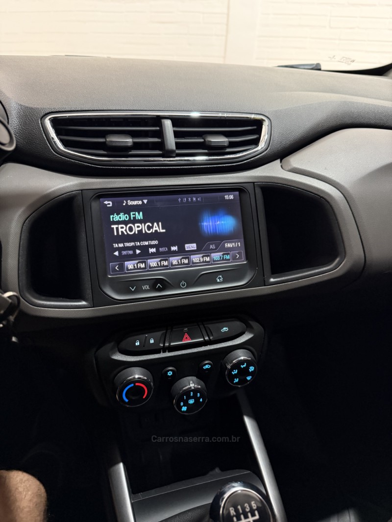 PRISMA 1.4 MPFI LTZ 8V FLEX 4P MANUAL - 2014 - ARROIO DO MEIO