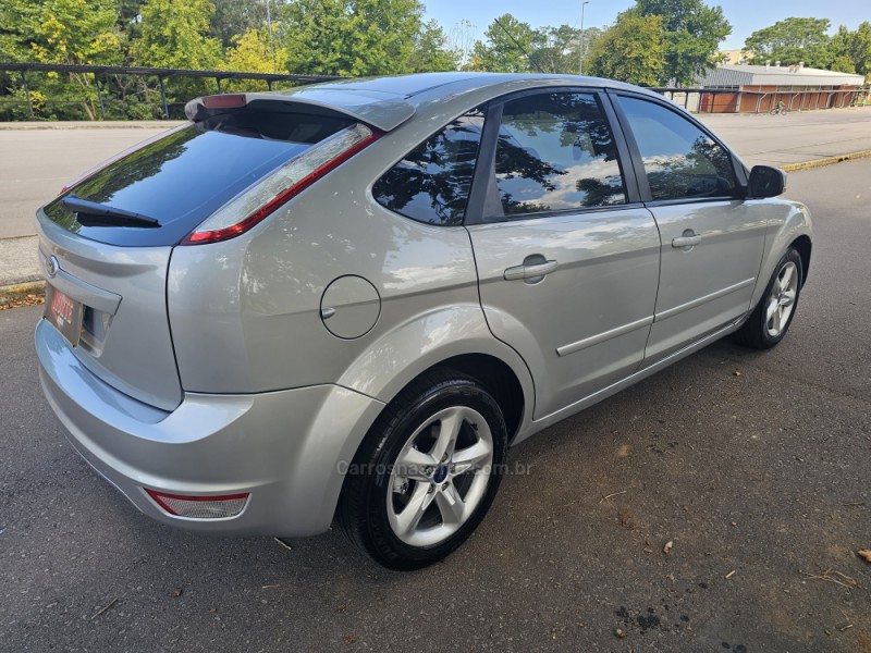 FOCUS 1.6 SE PLUS 16V FLEX 4P MANUAL - 2013 - BENTO GONçALVES