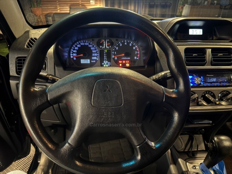 PAJERO TR4 2.0 4X2 16V 140CV FLEX 4P AUTOMÁTICO - 2008 - FARROUPILHA