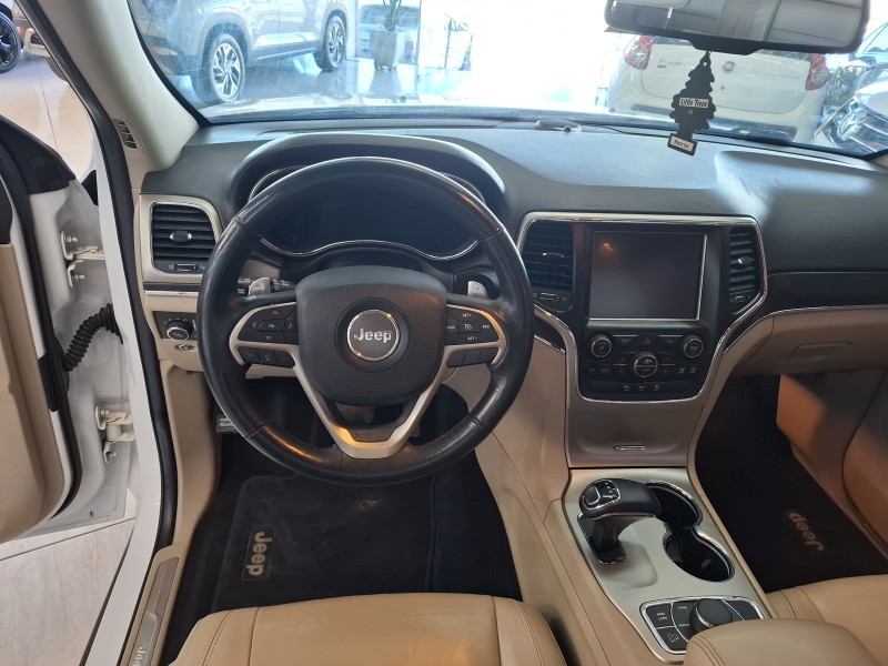 GRAND CHEROKEE 3.0 LIMITED 4X4 V6 24V TURBO DIESEL 4P AUTOMÁTICO - 2014 - FARROUPILHA