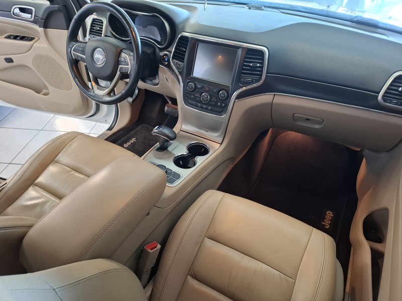 GRAND CHEROKEE 3.0 LIMITED 4X4 V6 24V TURBO DIESEL 4P AUTOMÁTICO - 2014 - FARROUPILHA