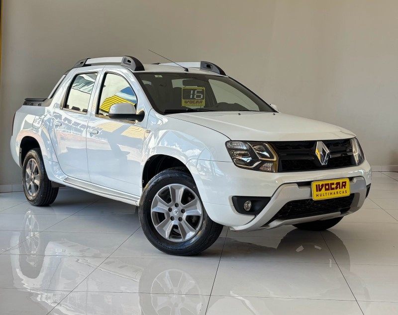 DUSTER OROCH 2.0 16V FLEX DYNAMIQUE 4P MANUAL - 2016 - VACARIA