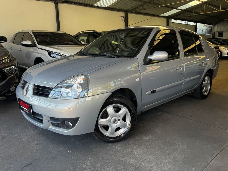 RENAULT - CLIO - 2008/2008 - Cinza - R$ 23.900,00