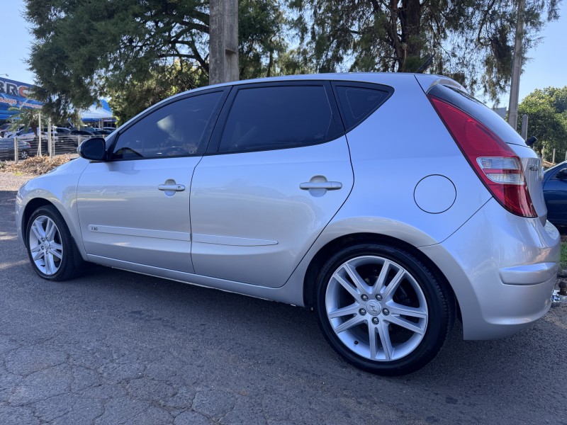 I30 2.0 MPI 16V GASOLINA 4P AUTOMÁTICO - 2011 - DOIS IRMãOS