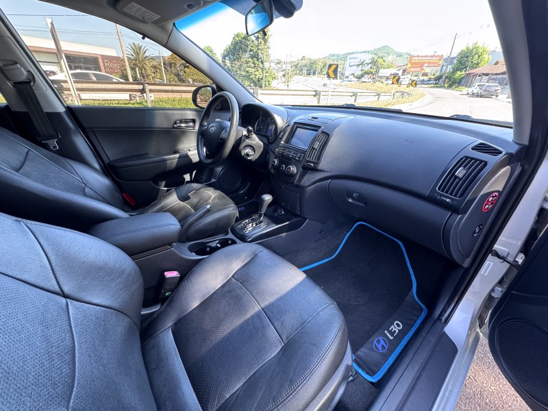 I30 2.0 MPI 16V GASOLINA 4P AUTOMÁTICO - 2011 - DOIS IRMãOS