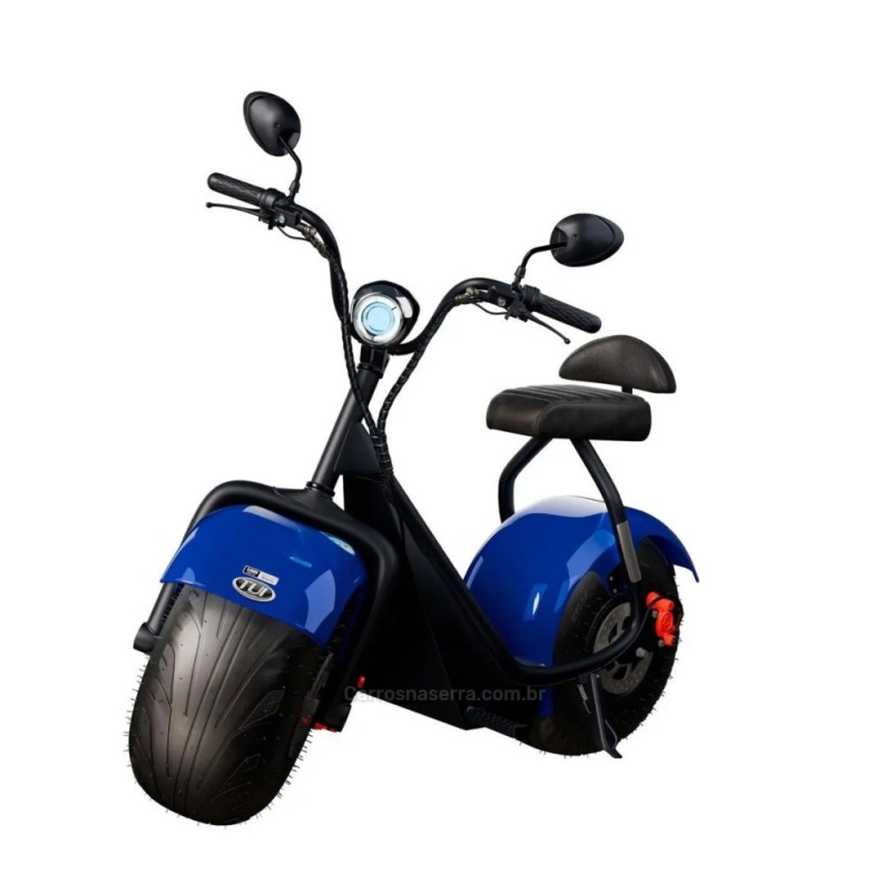 1000W  - 2026 - CARLOS BARBOSA