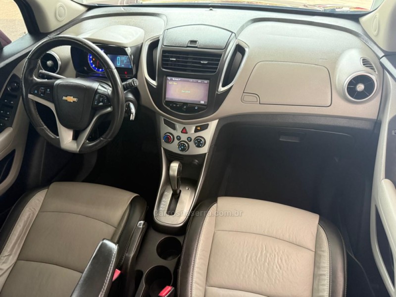 TRACKER 1.8 MPFI LTZ 4X2 16V FLEX 4P AUTOMÁTICO - 2015 - SãO LEOPOLDO