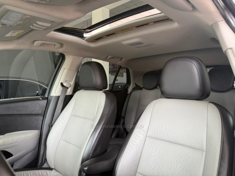 TRACKER 1.8 MPFI LTZ 4X2 16V FLEX 4P AUTOMÁTICO - 2015 - SãO LEOPOLDO