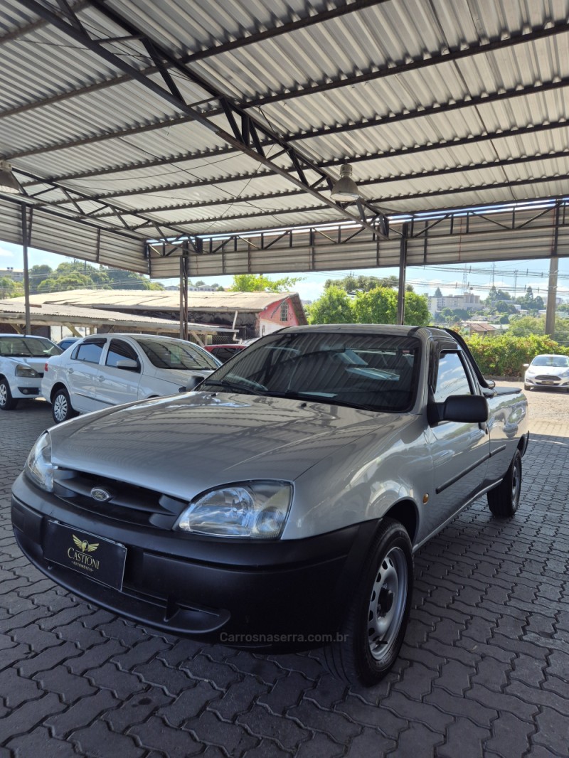 COURIER 1.6 MPI L VAN 8V FLEX 2P MANUAL - 2012 - CAXIAS DO SUL