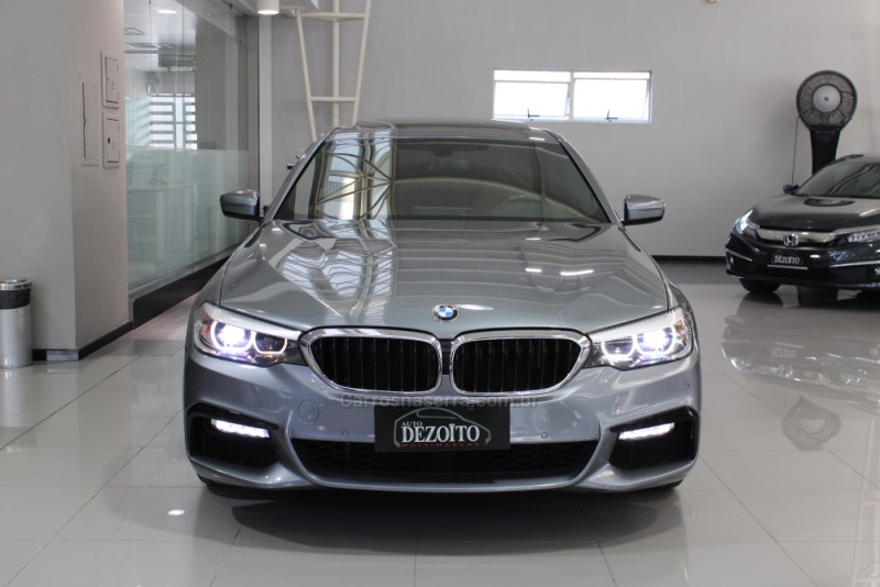 530I 2.0 M SPORT 16V TURBO GASOLINA 4P AUTOMÁTICO - 2018 - CAXIAS DO SUL