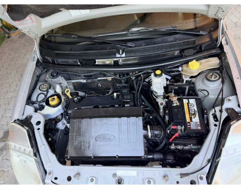 KA 1.0 MPI 8V FLEX 2P MANUAL - 2011 - NOVA PETRóPOLIS