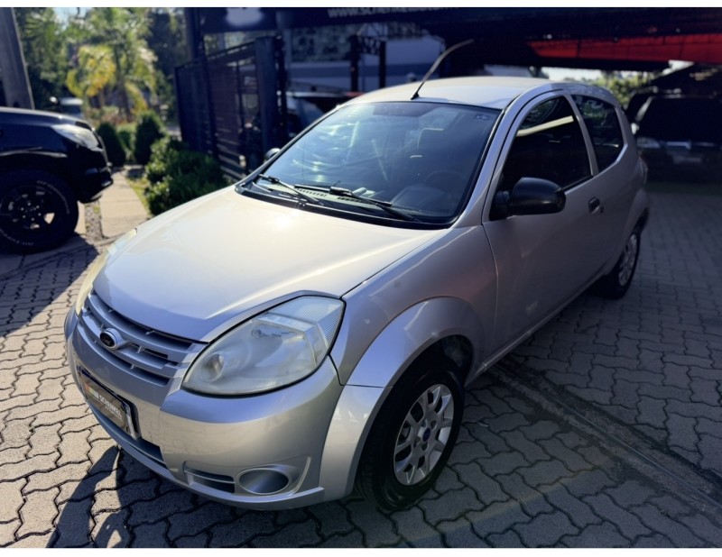 KA 1.0 MPI 8V FLEX 2P MANUAL - 2011 - NOVA PETRóPOLIS