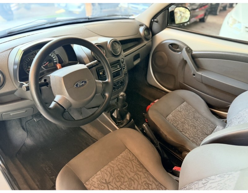 KA 1.0 MPI 8V FLEX 2P MANUAL - 2011 - NOVA PETRóPOLIS