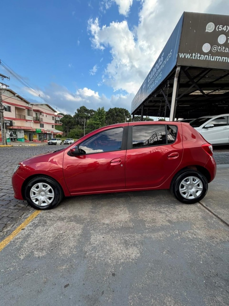 SANDERO 1.6 EXPRESSION 16V FLEX 4P MANUAL - 2017 - SãO FRANCISCO DE PAULA