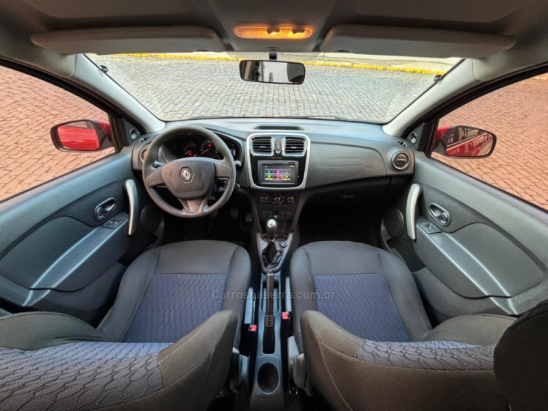 SANDERO 1.6 EXPRESSION 16V FLEX 4P MANUAL - 2017 - SãO FRANCISCO DE PAULA