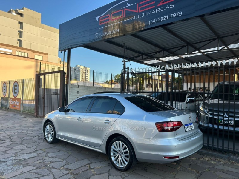 JETTA 2.0 COMFORTLINE FLEX 4P TIPTRONIC - 2016 - CAXIAS DO SUL
